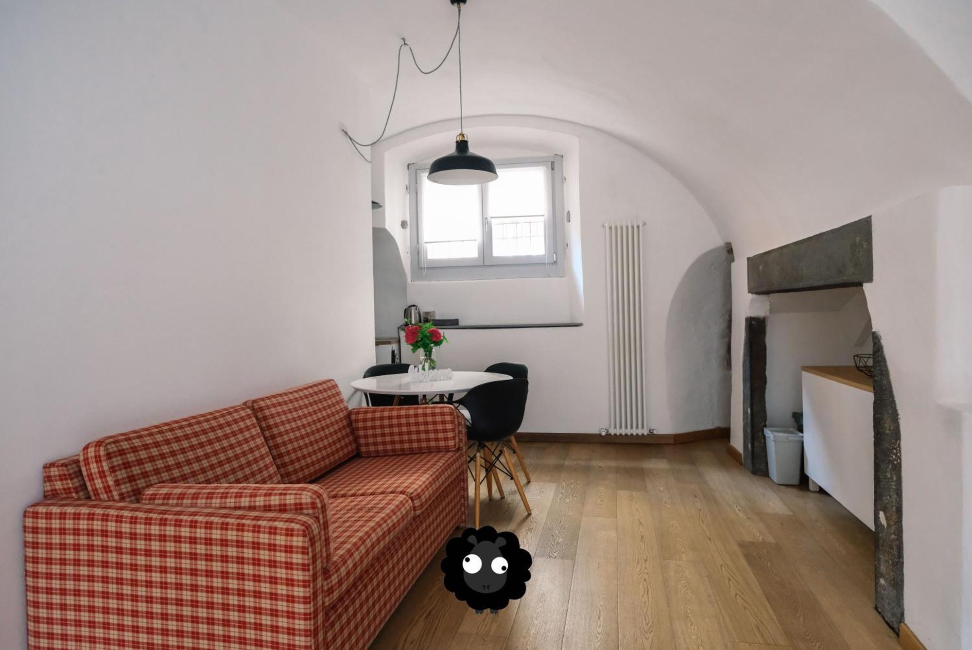 Flat Il Torrazzo XIII Secolo Apartment Alzano Lombardo Exterior photo